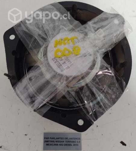 Par Parlantes Delanteros (NMT008) Nissan Terrano