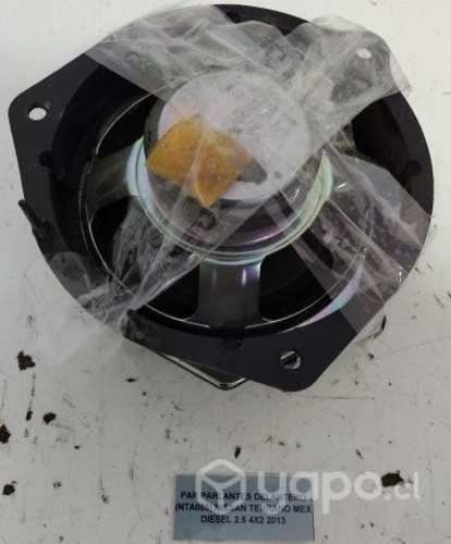 Par Parlantes Delantero (NTA055) Nissan Terrano