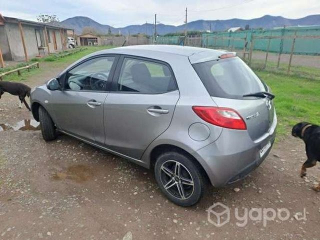 Mazda 2 sport