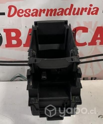 Moldura con conector V12 FORD EDGE 2.0 AUTOMATICA