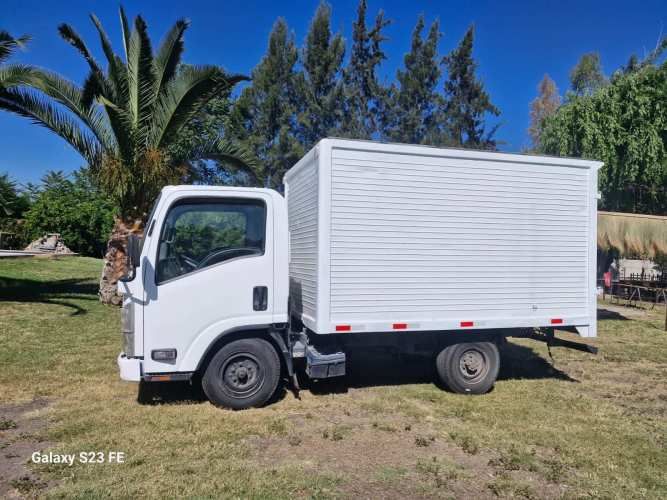 Chevrolet NKR 513 (2011)