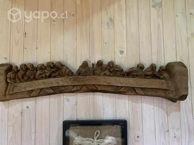 Tallado en madera de la última cena