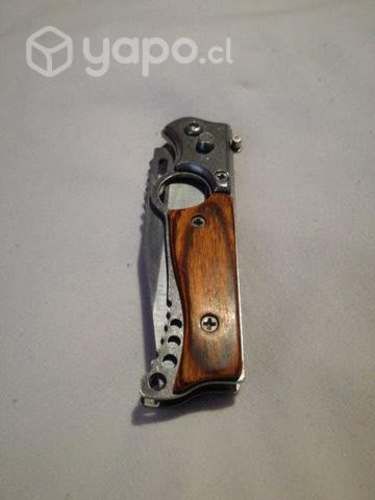 Navaja automática y navaja plegable