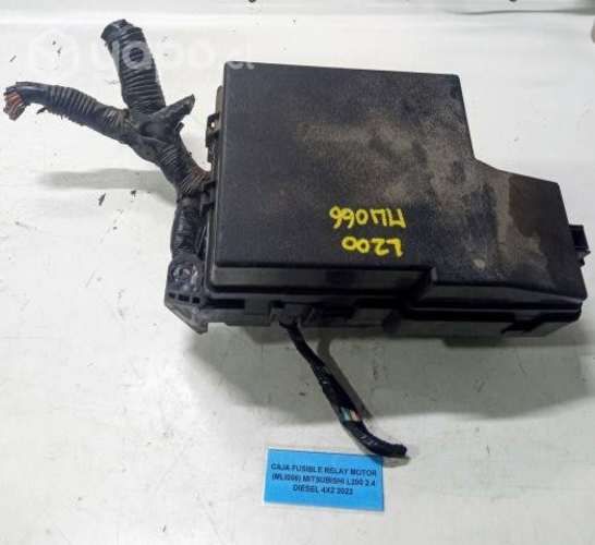 Caja Fusible Relay Motor (MLI066) Mitsubishi L200