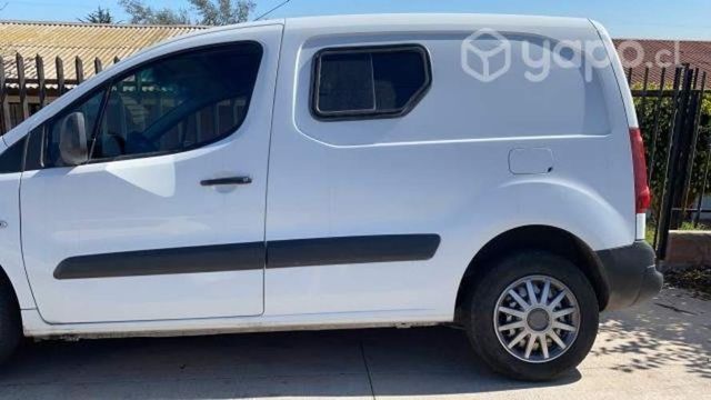 Furgón Peugeot Parnet 2017