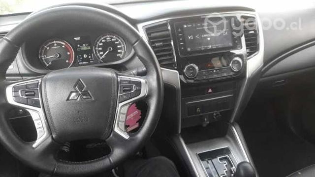 Camioneta diésel L200  2023