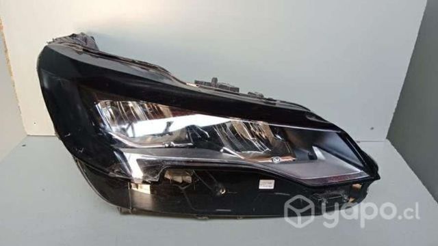 Optico peugeot 3008 con detalle