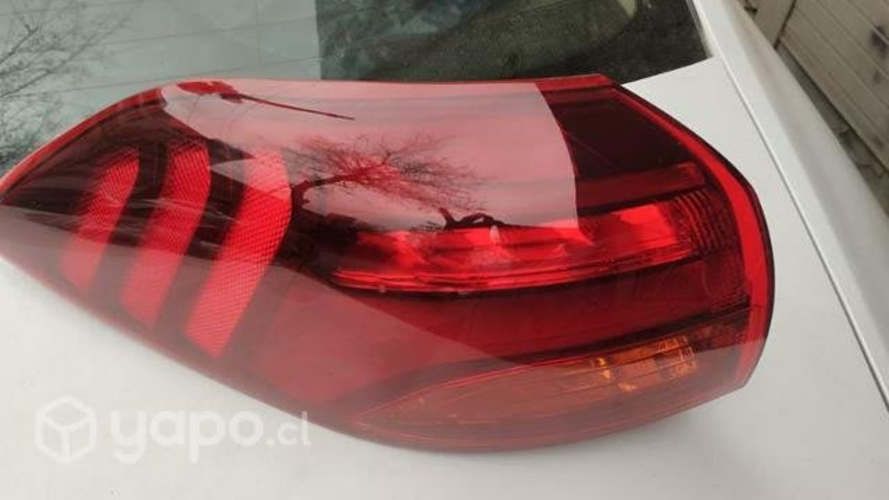 Foco izquierdo Hyundai tucson led 2019-2021