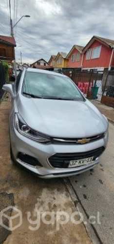 Vendo tracker 4x4 2017 tope de línea automatica