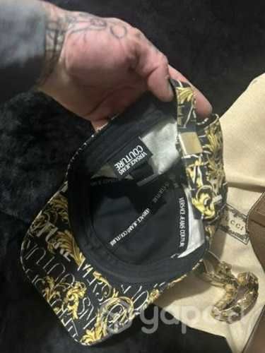 Gorro Versace Courier