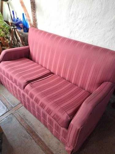 Sofa Burdeo + funda verde