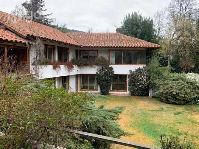 Casa En condominio Lomas de la Dehesa terreno plan