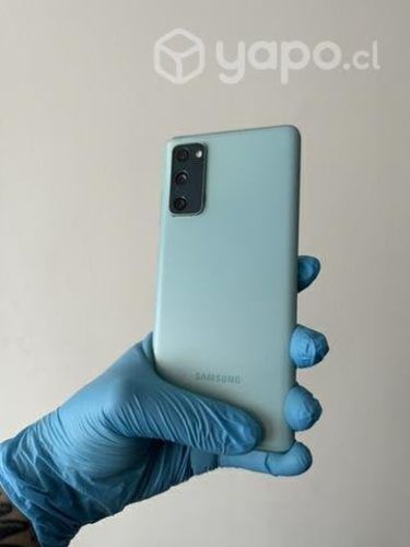 Samsung Galaxy S20 FE verde usado sin caja