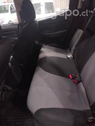 Mitsubishi l200 2022