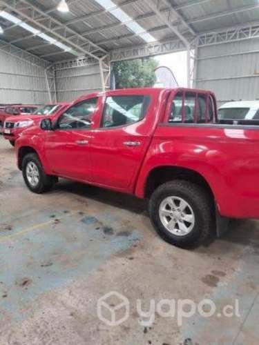 Mitsubishi l200 2022