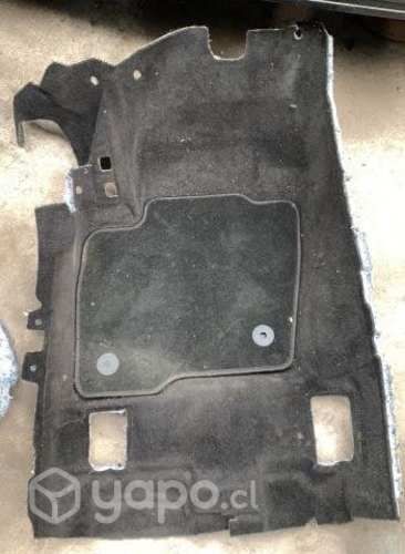 Tapiz de piso FORD EDGE 2.0 AUTOMATICA 2018