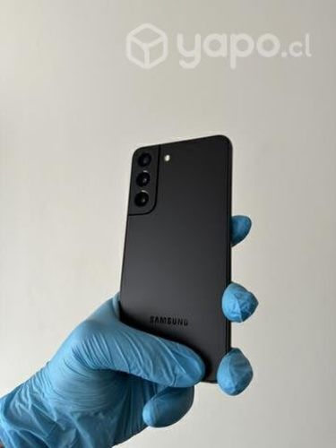 Samsung Galaxy S22 Negro usado sin caja