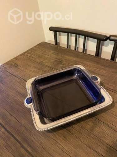 Soporte en peltre para fuente de vidrio