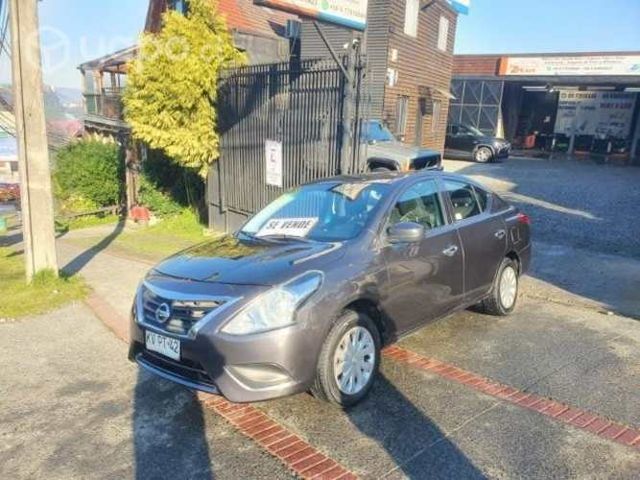 Nissan versa 2019