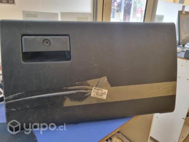 Guantera con detalle Ford F150 2019