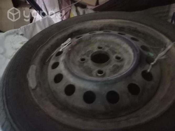 3 LLantas con neumáticos Suzuki Swift