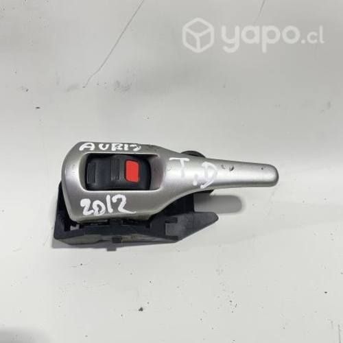 Manilla Interior T-D Toyota Auris 1.6 2012