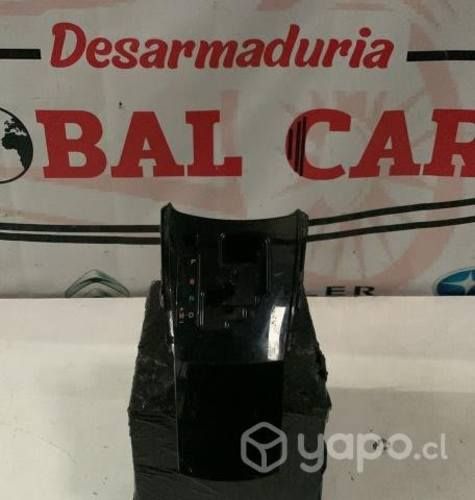 Bisel de palanca TOYOTA YARIS SPORT GLE 1.5 2021