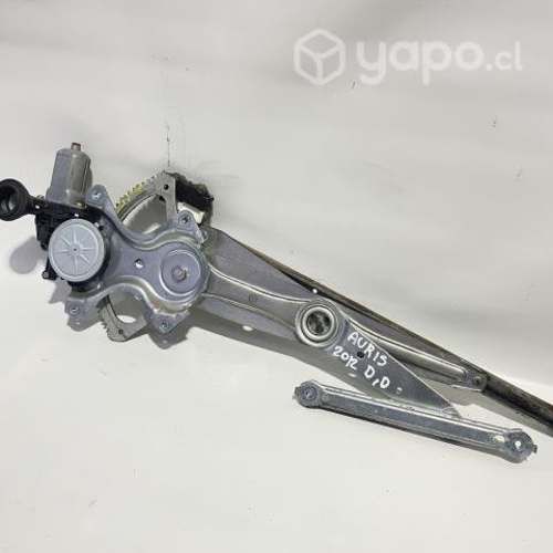 Cremallera electr D-D Toyota Auris 1.6 2012