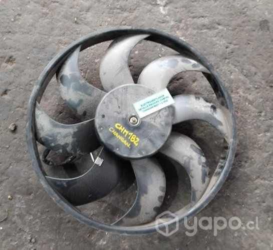 Electroventilador Detalle Enchufe (CHM182) Changan