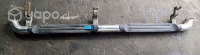 Pisadera Izquierda (FRJ027) Ford Ranger 3.2 Diesel