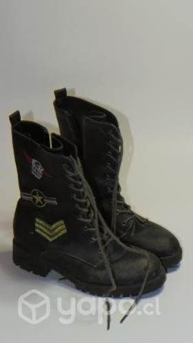 Botines juveniles, usado