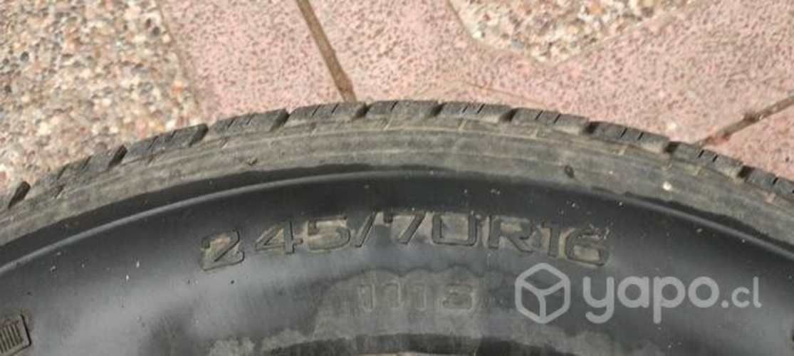 Llantas con neumáticos 245/70R16