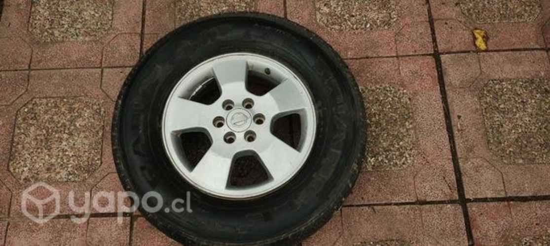 Llantas con neumáticos 245/70R16