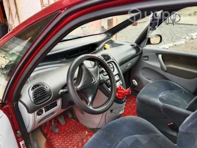 Se vende citroen Xsara picasso 2004