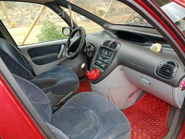 Se vende citroen Xsara picasso 2004