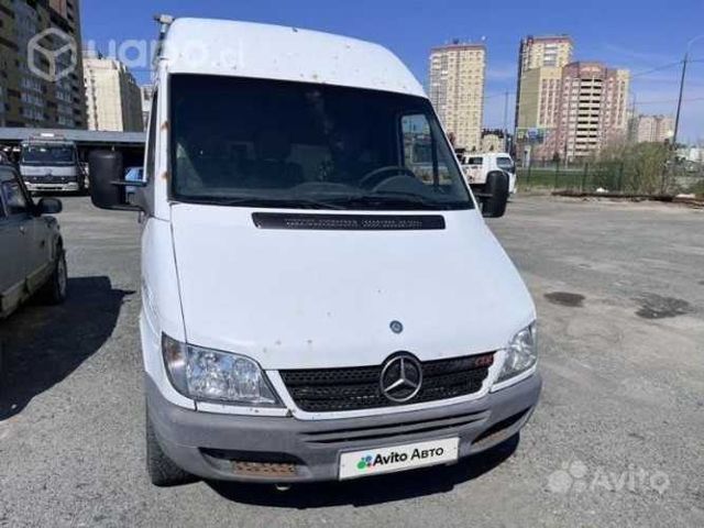 Se vende Mercedes Benz cdi 313 año 2013