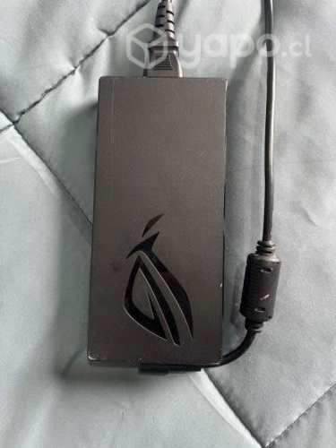 Notebook Asus ROG STRIX G17 (PRECIO CONVERSABLE)