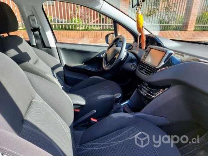 Vendo Peugeot 208 1.2 VTI 82 HP Active 2013