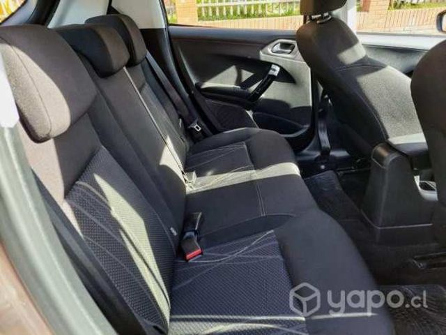 Vendo Peugeot 208 1.2 VTI 82 HP Active 2013