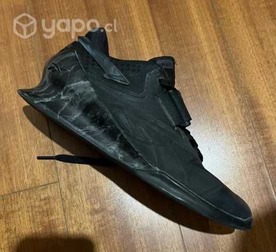 Zapatillas halterofilia poco uso 7 US/25 cm