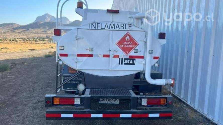 Camión de combustible