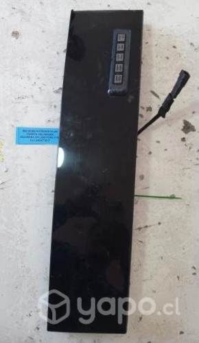 Moldura Exter Pilar Pta del izq (FFL200) F150 5.0