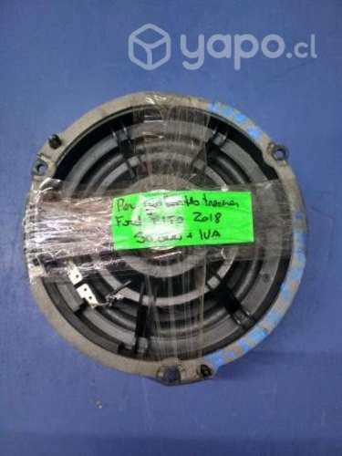 Parlantes traseros Ford F150 2018