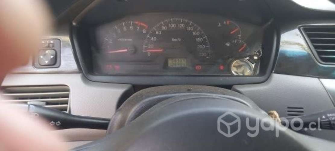 Se vende Mitsubishi Lancer