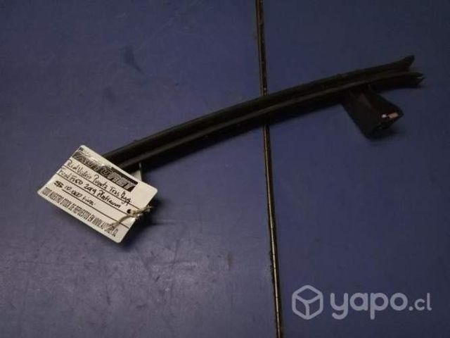 Riel vidrio puerta trasera izquier Ford F150 2019