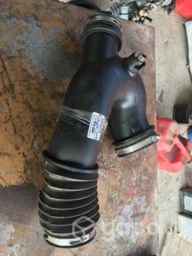 Manguera admision (034) JL34-9B642-CA Ford F150 3