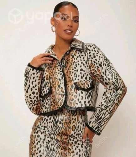 Chaqueta animal print