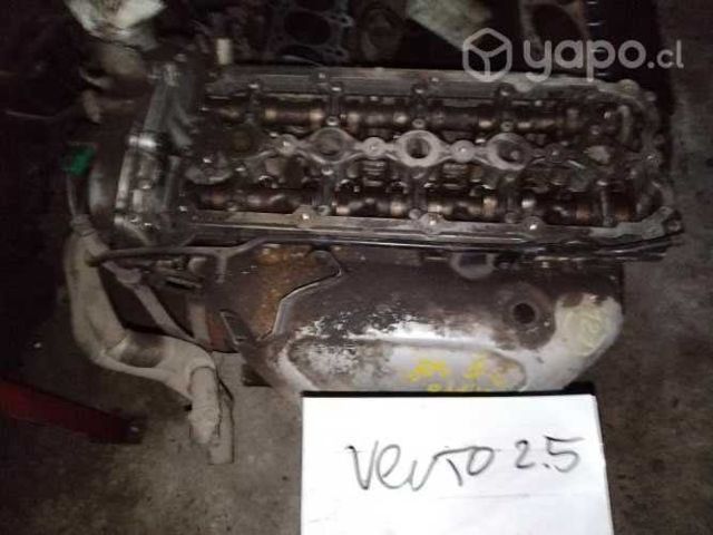 Motor volkswagen vento 2.5, 5 cilindros 2013