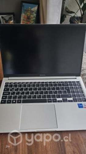 Samsung Galaxy Book 2/corei7/8gb Ram