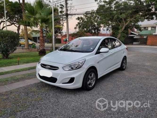 Hyundai accent 2015